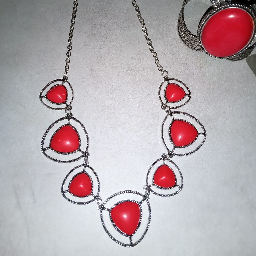 On Point Set (Red/Silver) - Picture 3 of 8